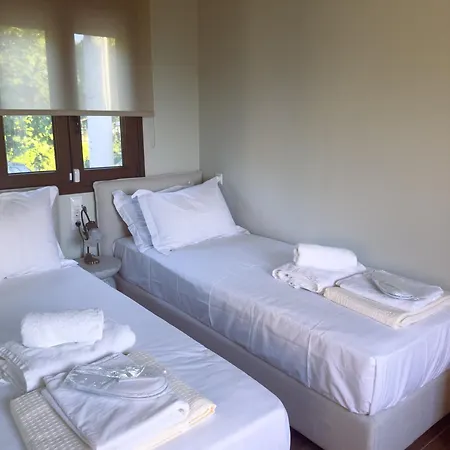 Millstone Summerhouse Apartment *