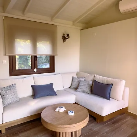 Millstone Summerhouse *
