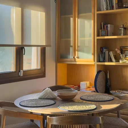 Millstone Summerhouse Apartment