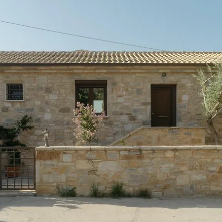 Millstone Summerhouse Pachis (Thasos)